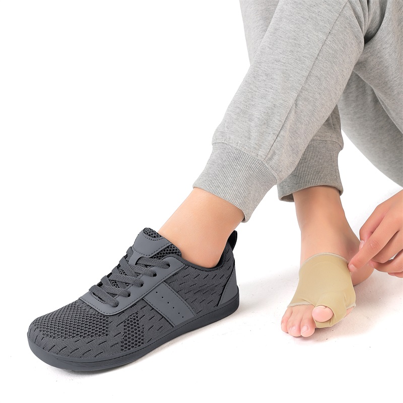 ユニセックスワイドトゥボックススニーカー通気性メッシュ快適カ - Sneaker Box のレビューと価格